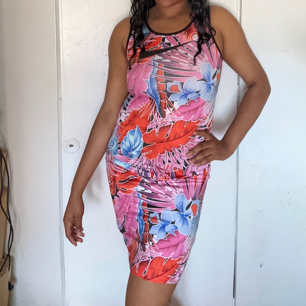 Nike floral Print dress